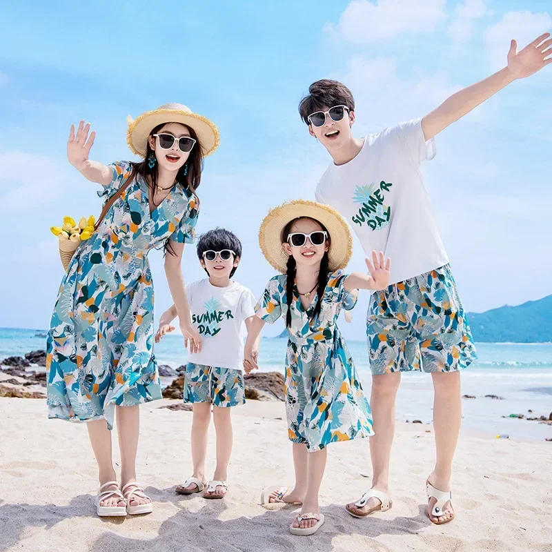 家族のためのマッチングバケーションエリアの衣類セット,ママ, - Plant Parent Clothing のレビューと価格